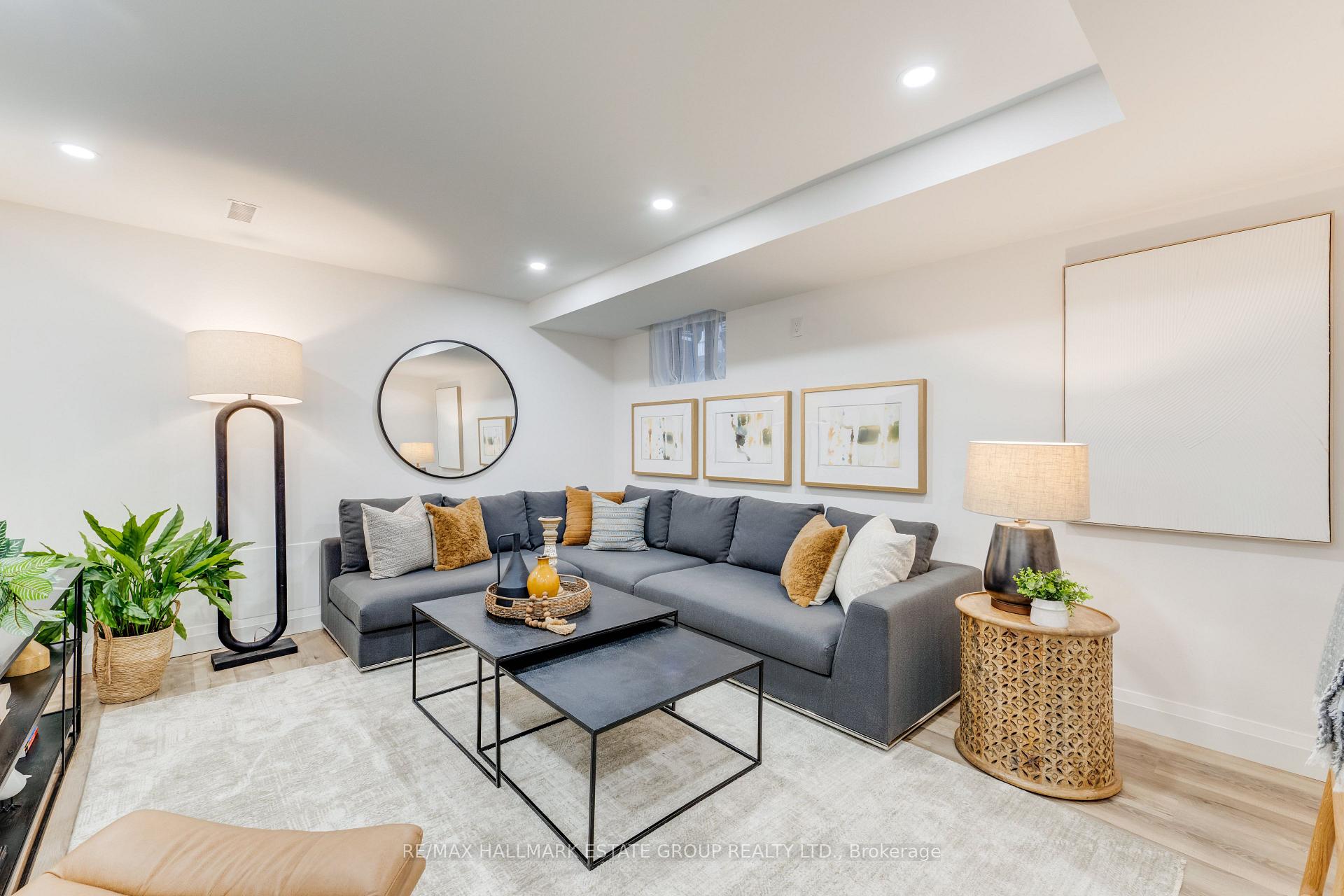 Photo 32 of 664 Rhodes Avenue, Toronto, Greenwood-Coxwell — HOMEH
