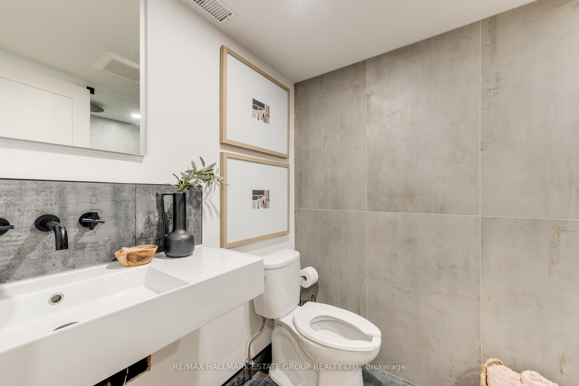 Photo 37 of 664 Rhodes Avenue, Toronto, Greenwood-Coxwell — HOMEH