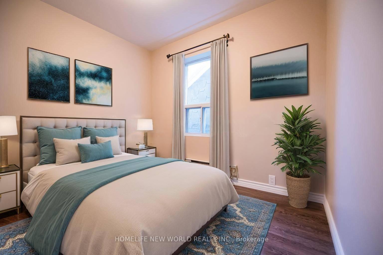 Photo 8 of Unit 2, 258 Kenilworth Avenue, Toronto, The Beaches — HOMEH