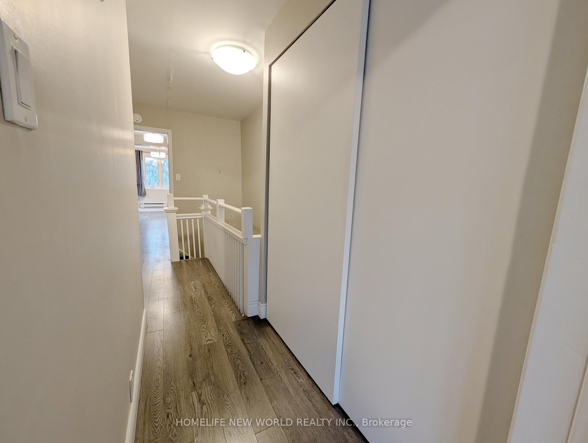 Photo 10 of Unit 2, 258 Kenilworth Avenue, Toronto, The Beaches — HOMEH