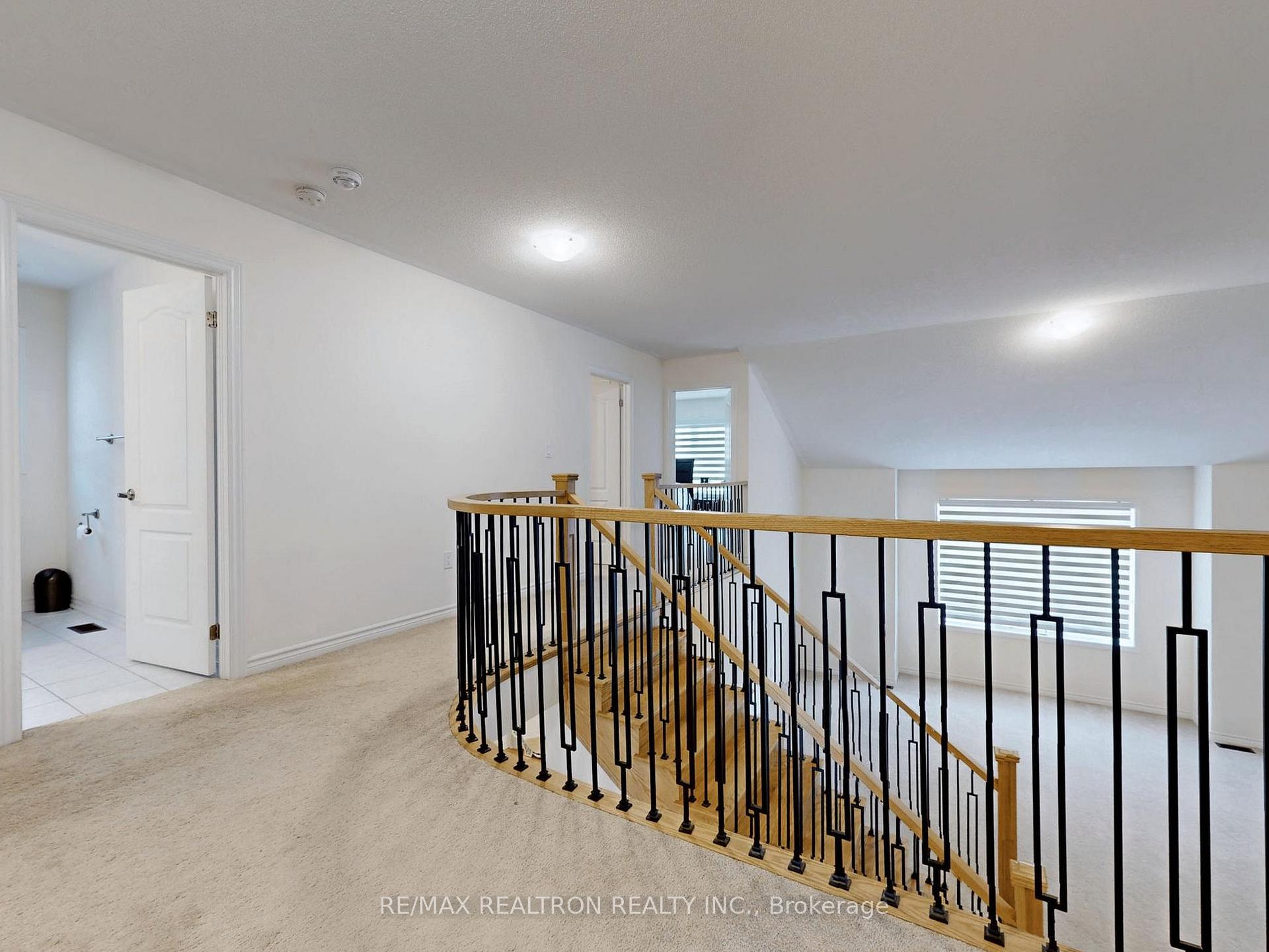 Photo 23 of 362 Danny Wheeler Boulevard, Georgina, Keswick North — HOMEH