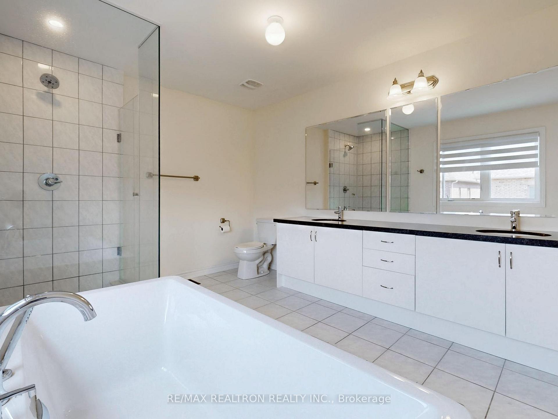 Photo 27 of 362 Danny Wheeler Boulevard, Georgina, Keswick North — HOMEH