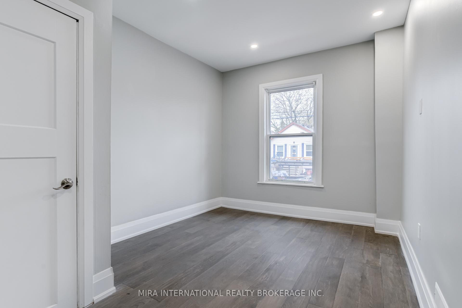 Photo 9 of Unit B, 495 Ferguson Avenue, Hamilton, North End — HOMEH