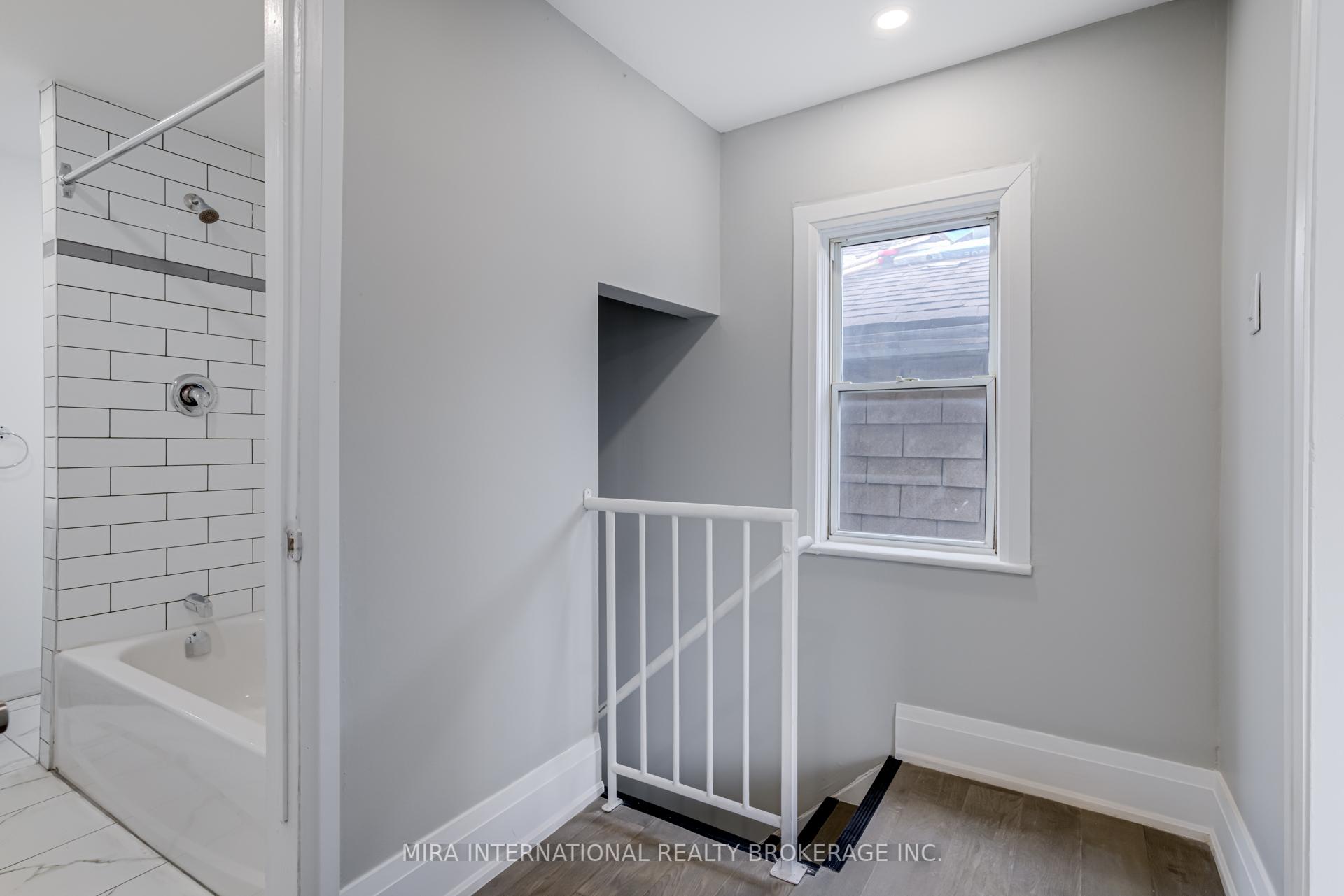 Photo 12 of Unit B, 495 Ferguson Avenue, Hamilton, North End — HOMEH