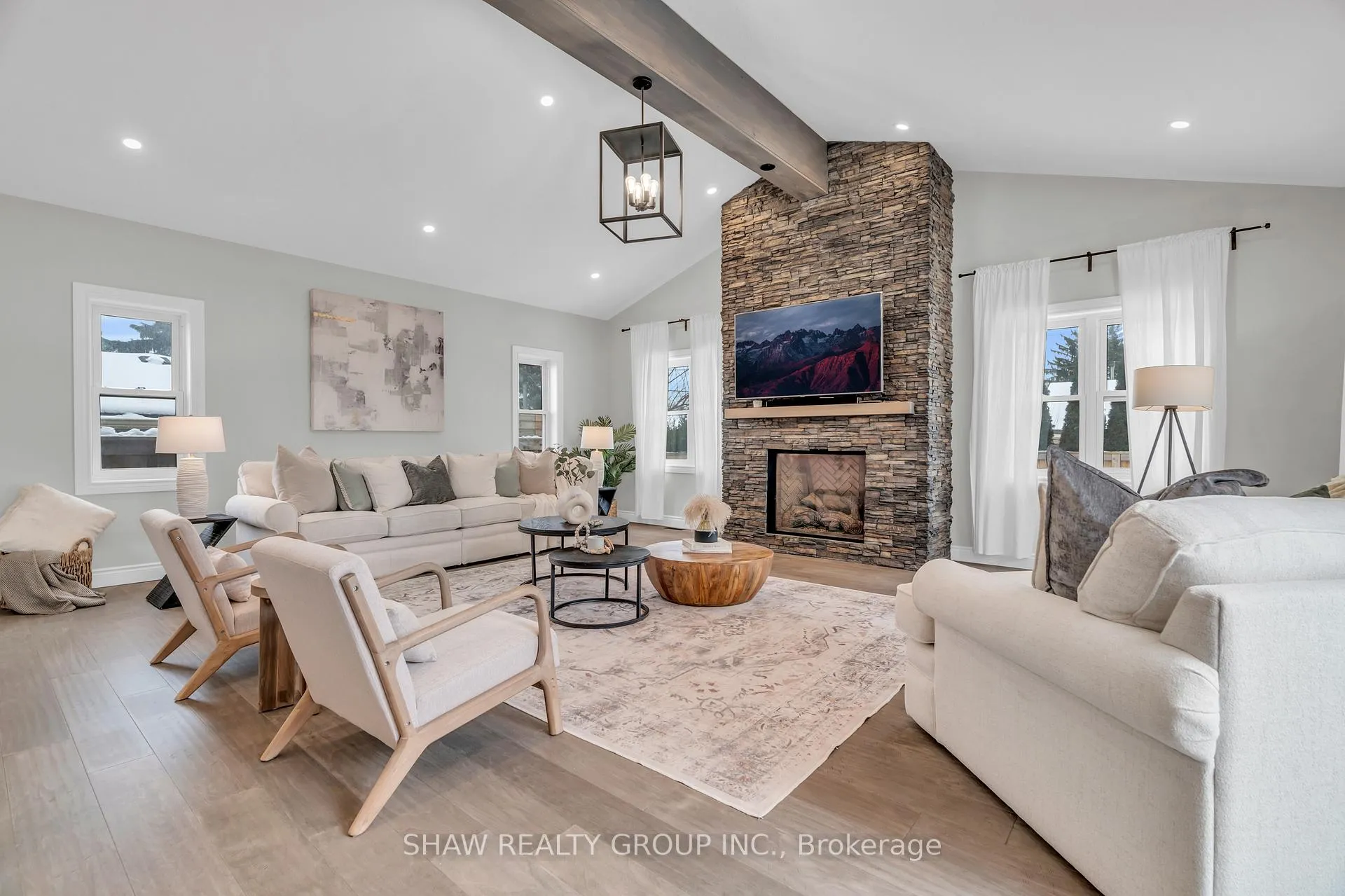 Photo 10 of 9 Highland Crescent, Cambridge — HOMEH