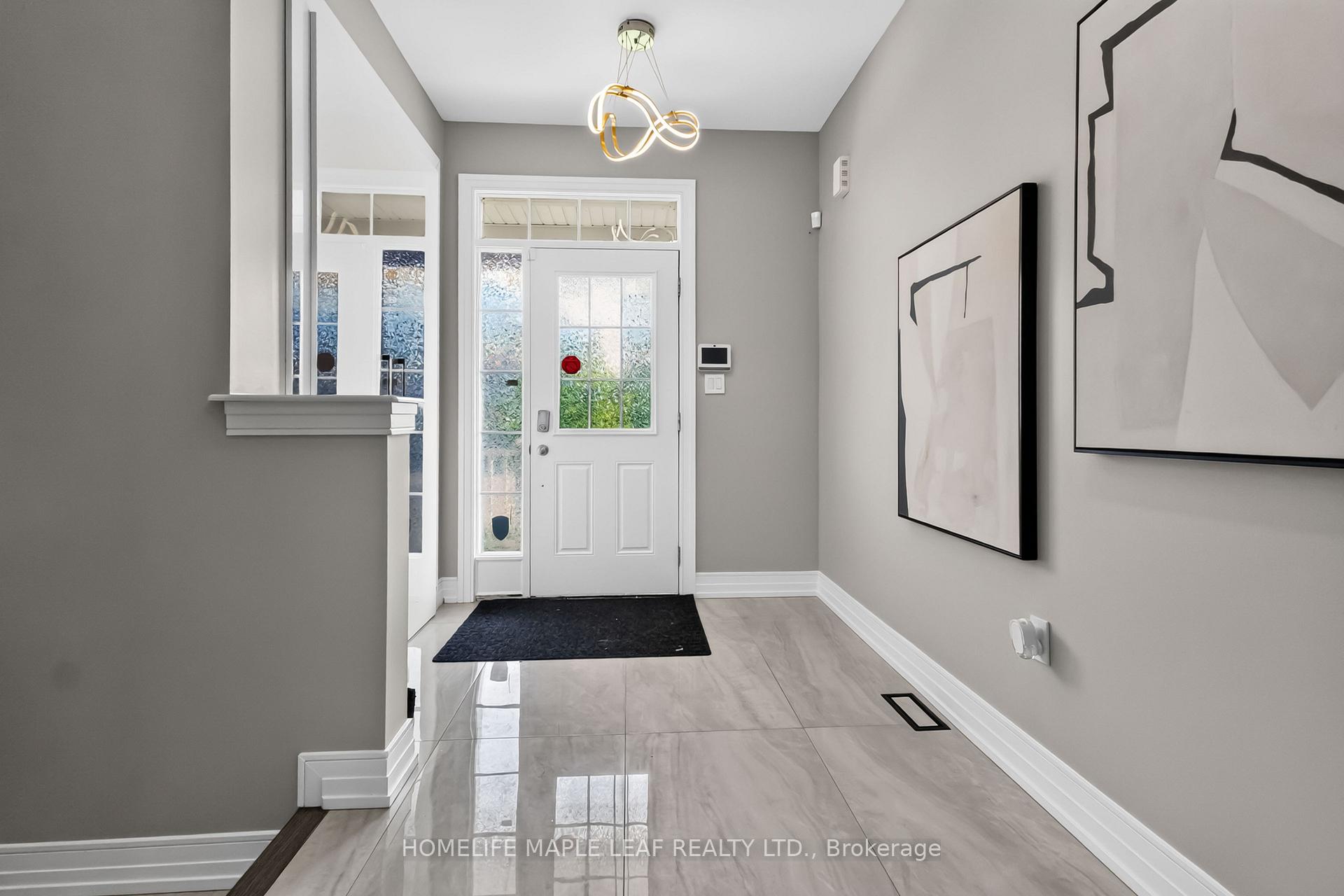 Photo 4 of 20 Wannamaker Crescent, Cambridge, Preston Heights — HOMEH
