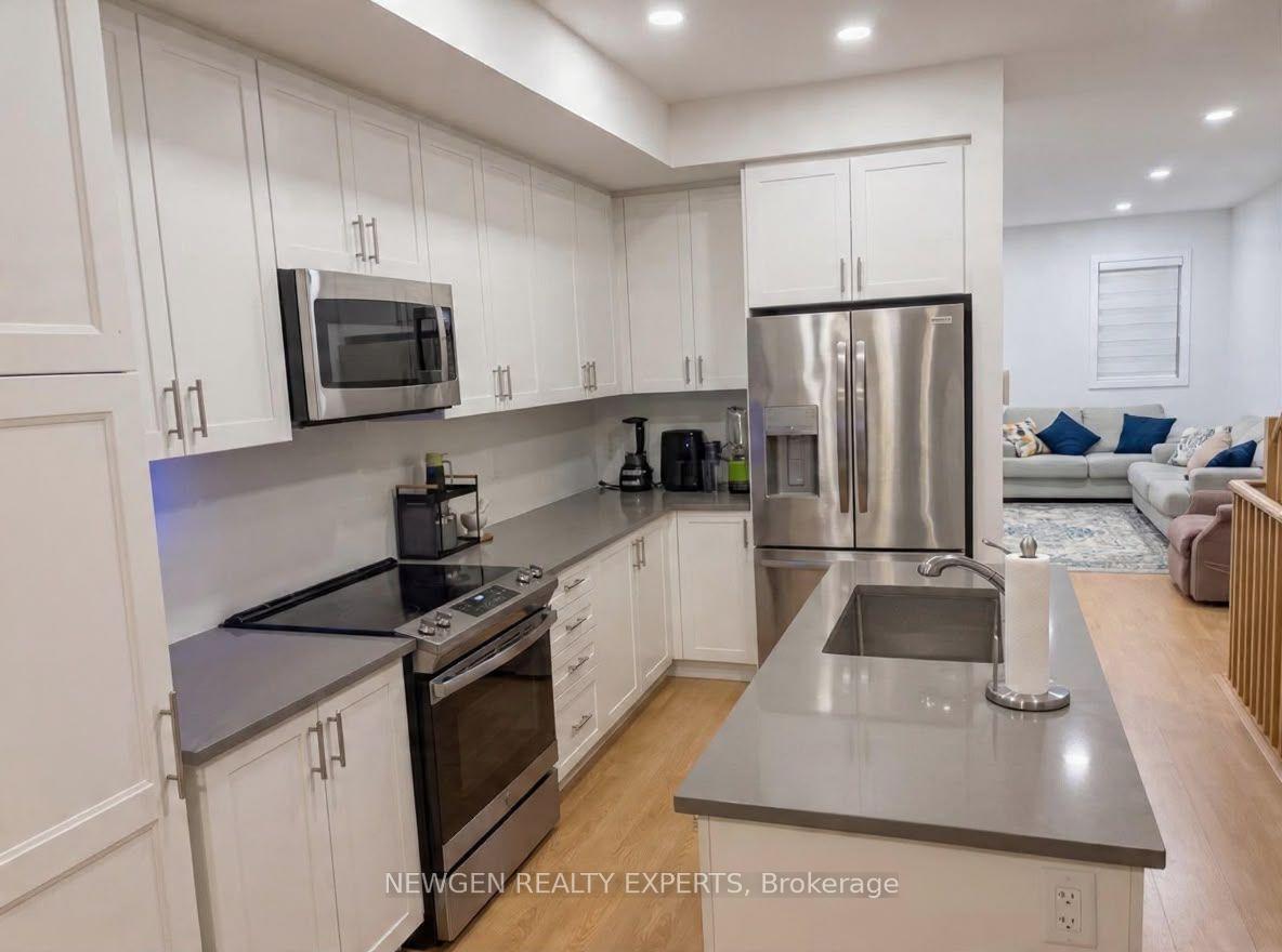 Photo 2 of 97 Cornell Rouge Boulevard, Markham, Cornell — HOMEH