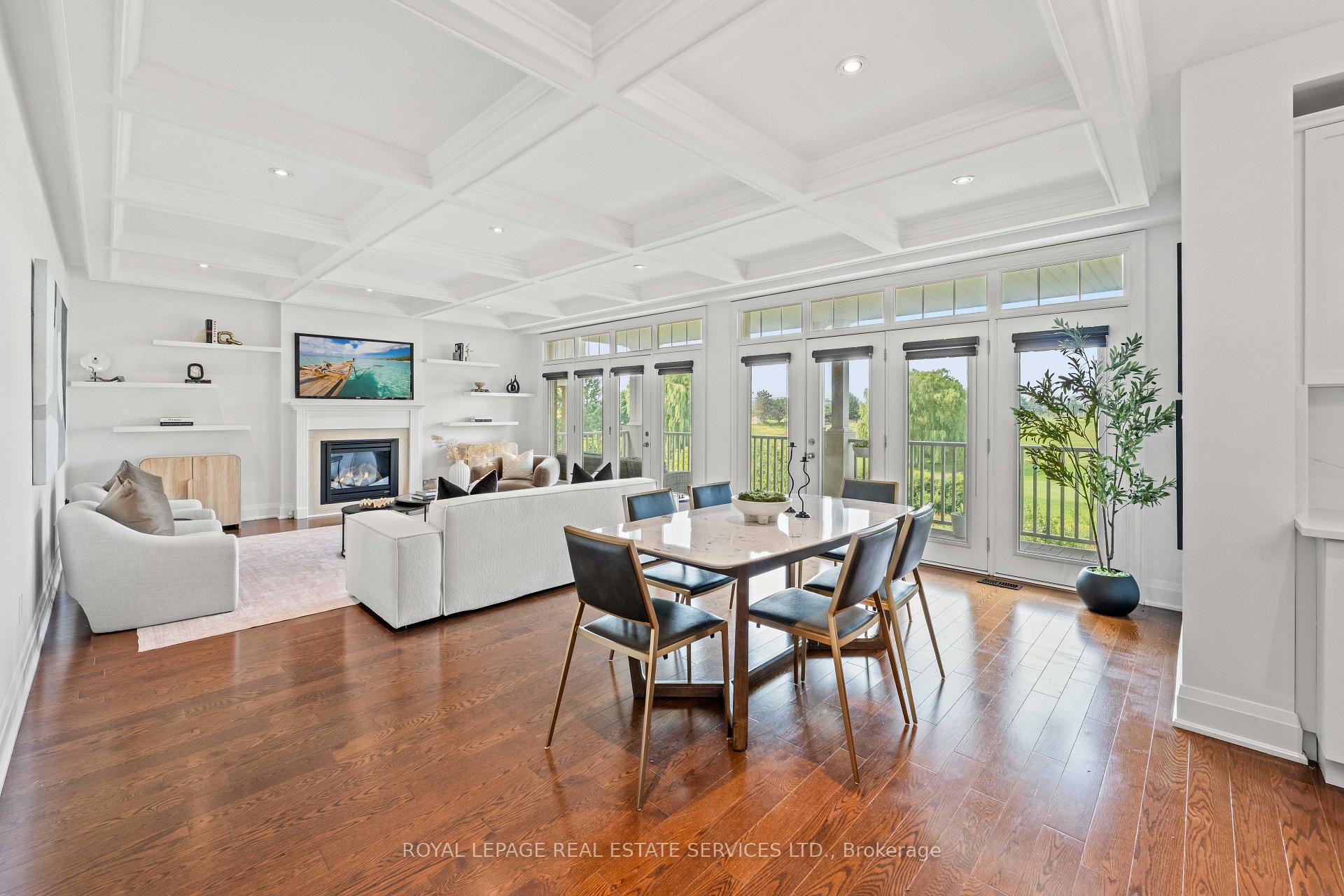 Photo 8 of 118 Coastline Drive, Brampton, Bram West — HOMEH