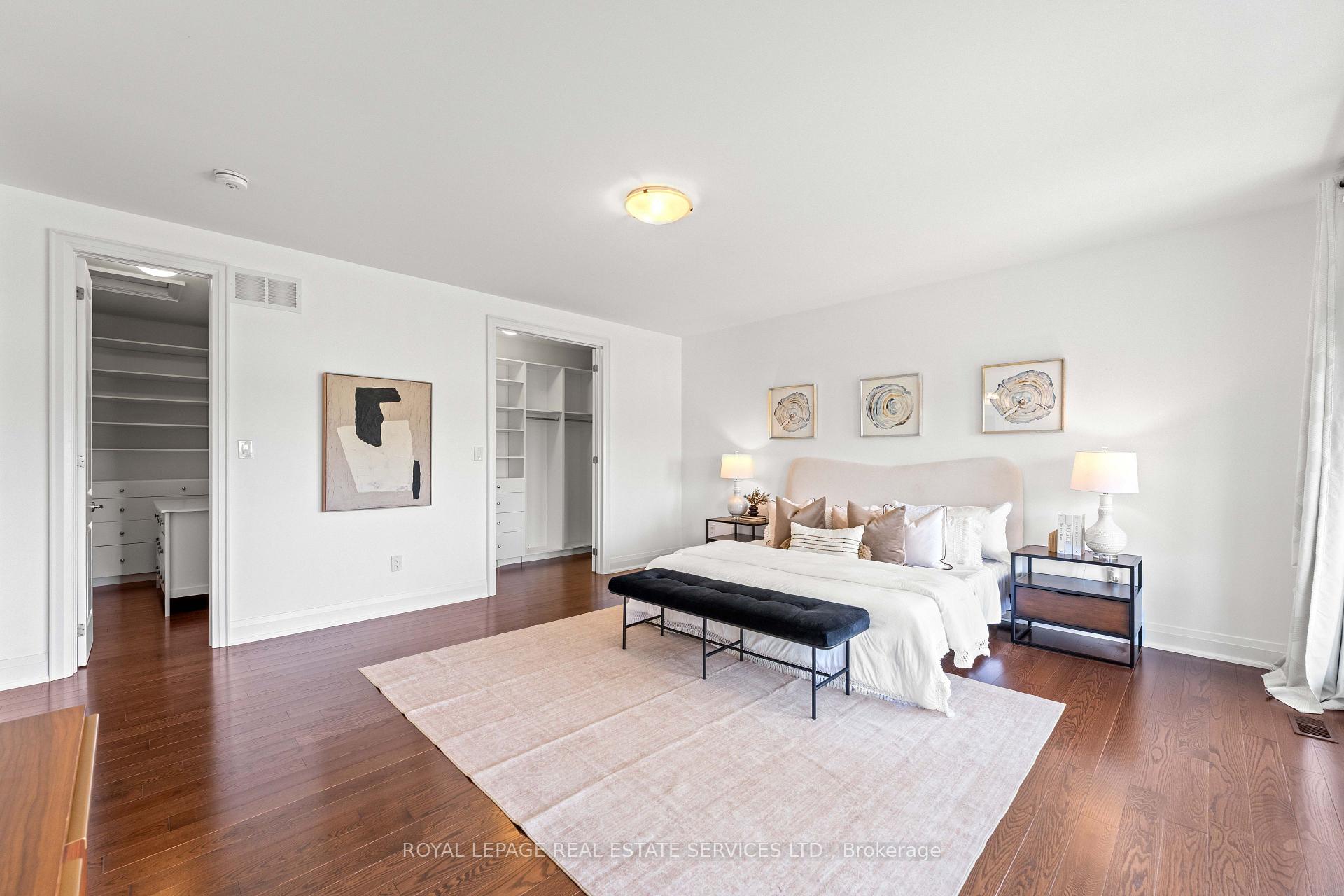 Photo 17 of 118 Coastline Drive, Brampton, Bram West — HOMEH