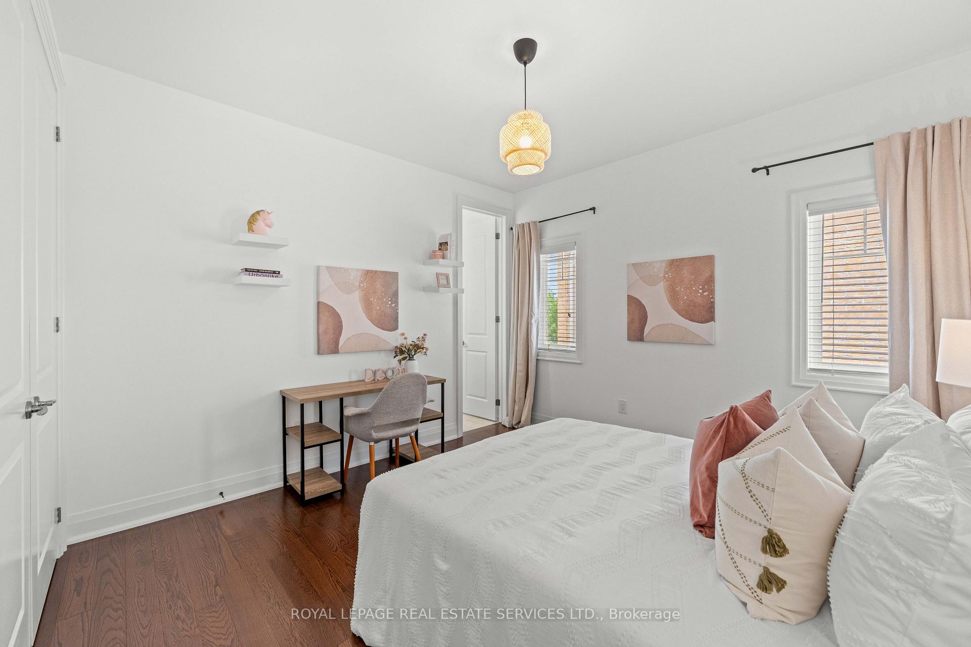 Photo 20 of 118 Coastline Drive, Brampton, Bram West — HOMEH