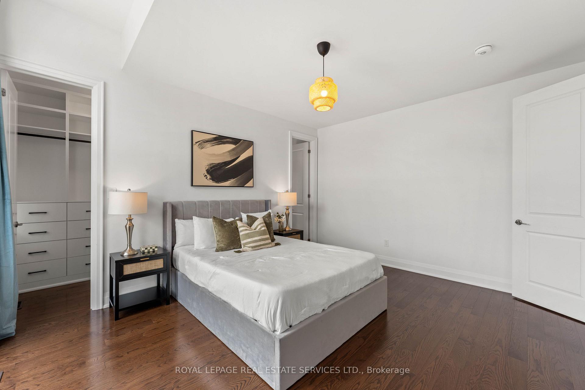 Photo 23 of 118 Coastline Drive, Brampton, Bram West — HOMEH