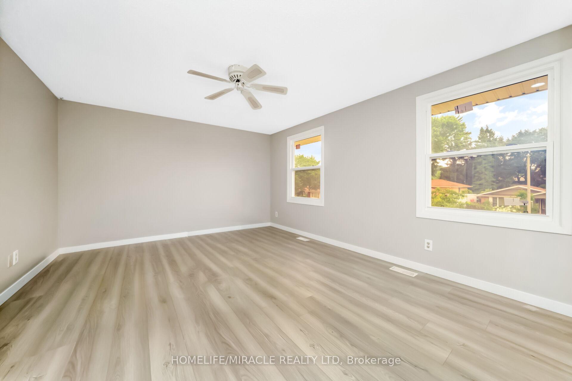 Photo 5 of 53 Burns Drive, Guelph, Riverside Park — HOMEH