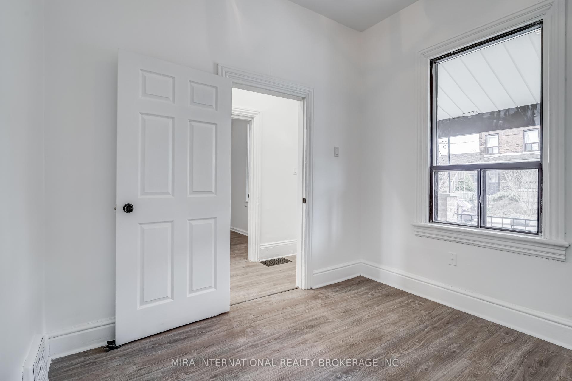 Photo 7 of Unit A, 83 Simcoe Street, Hamilton, North End — HOMEH