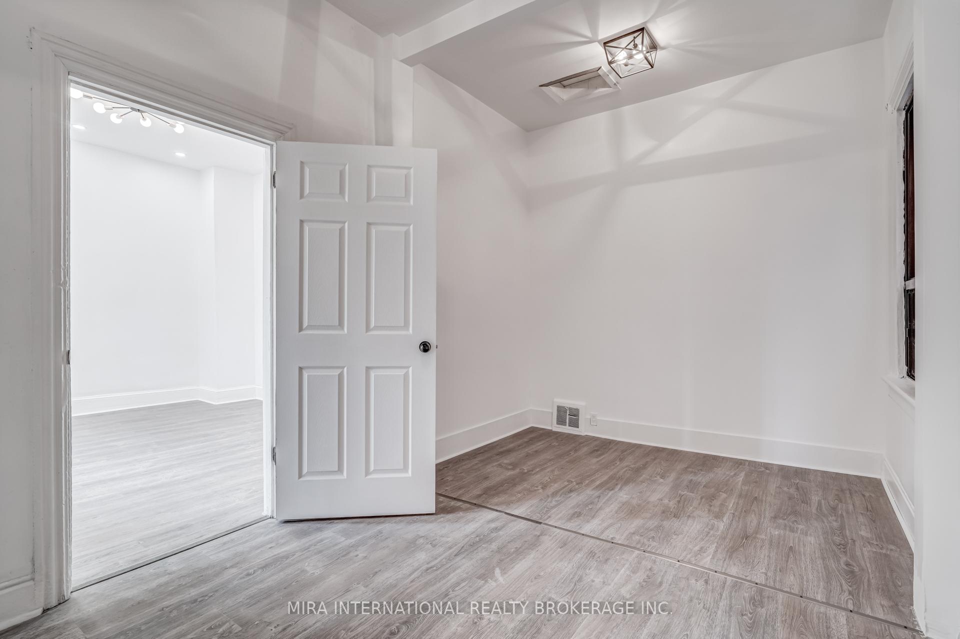 Photo 13 of Unit A, 83 Simcoe Street, Hamilton, North End — HOMEH