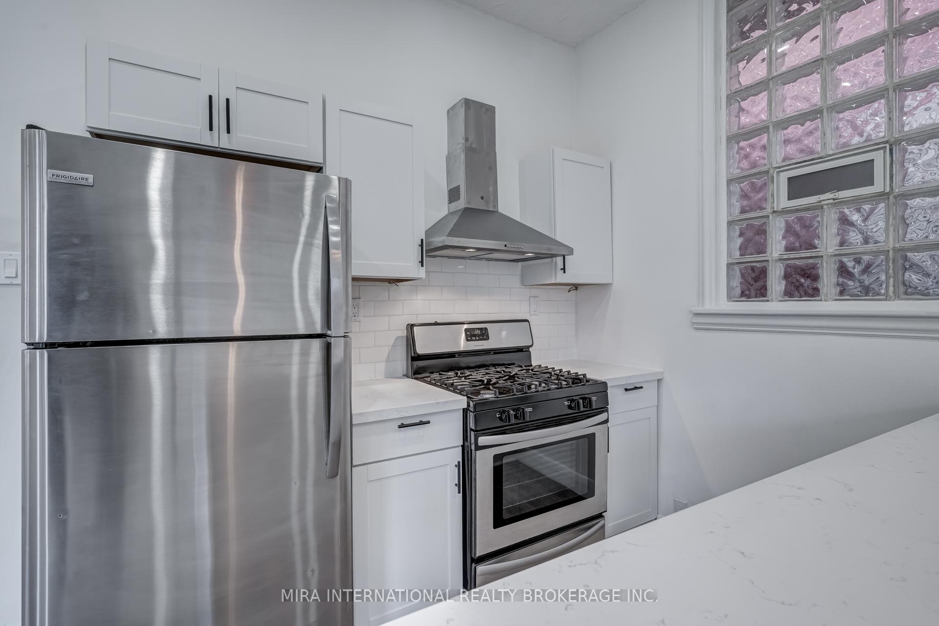 Photo 19 of Unit A, 83 Simcoe Street, Hamilton, North End — HOMEH