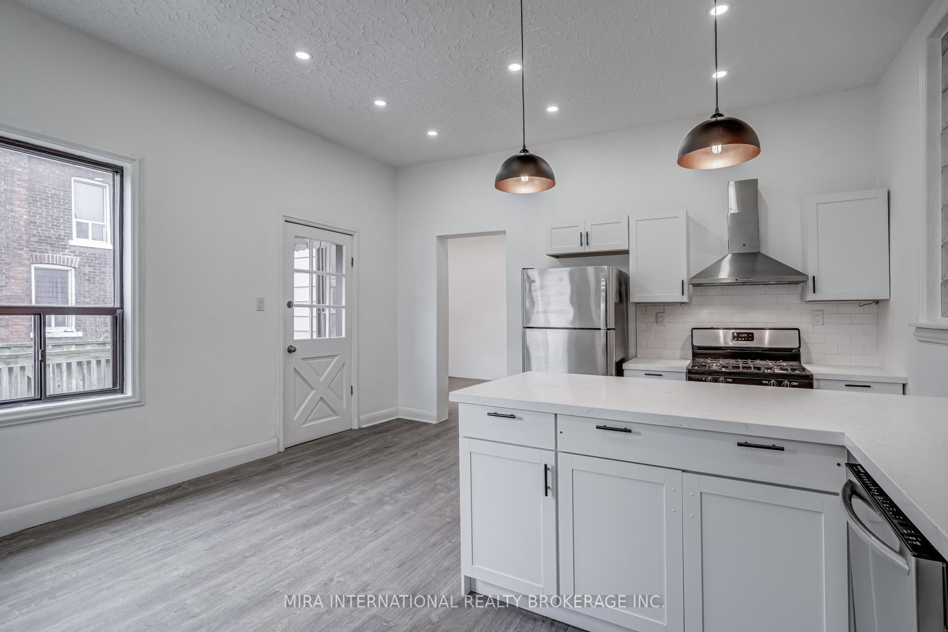 Photo 21 of Unit A, 83 Simcoe Street, Hamilton, North End — HOMEH