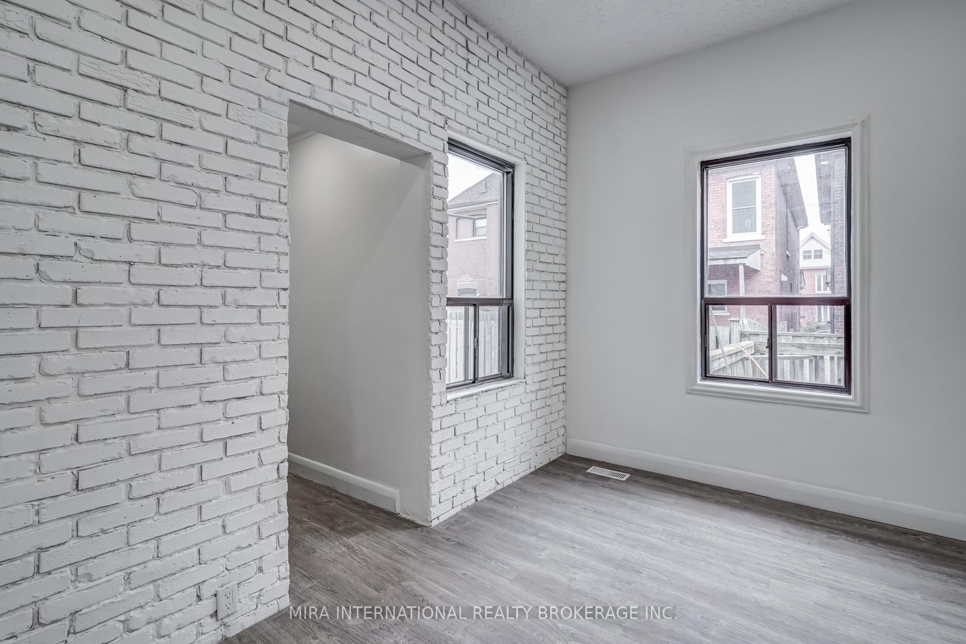 Photo 22 of Unit A, 83 Simcoe Street, Hamilton, North End — HOMEH