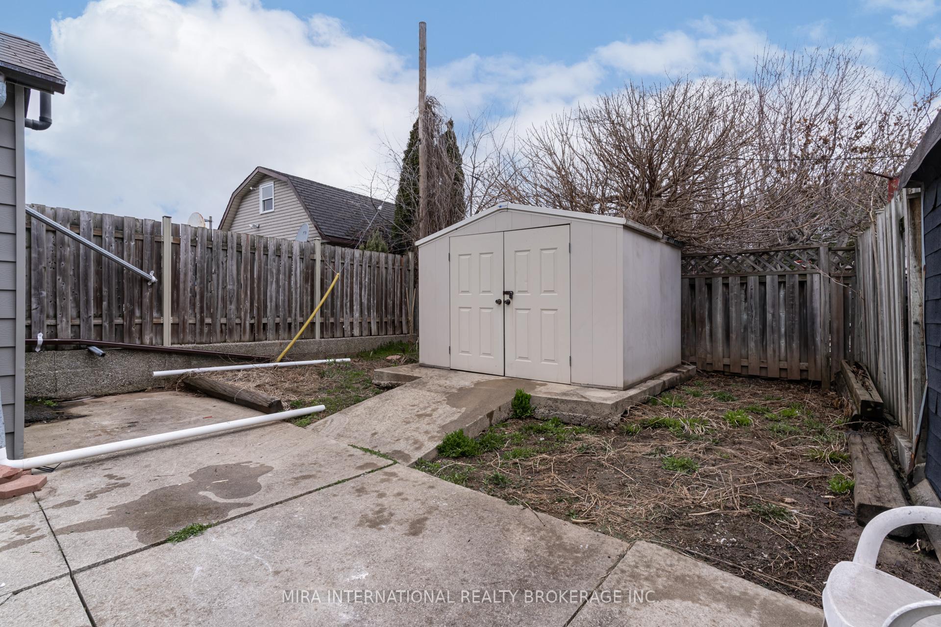 Photo 27 of Unit A, 83 Simcoe Street, Hamilton, North End — HOMEH