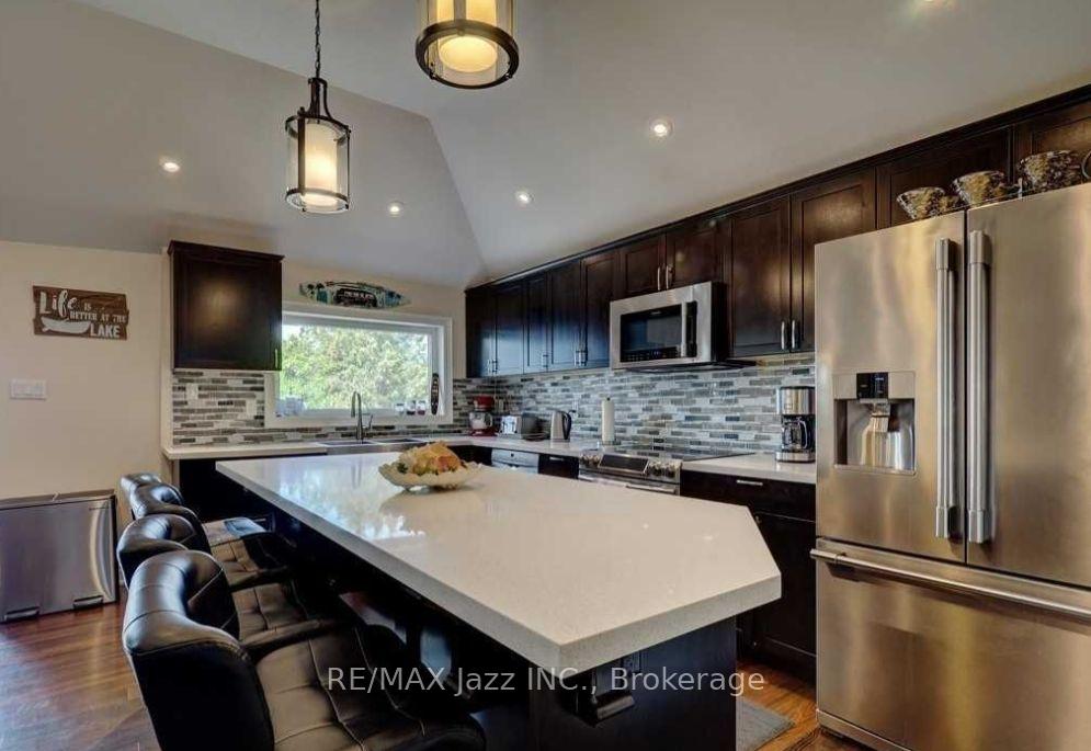 Photo 12 of 157 Hazel Street, Kawartha Lakes, Verulam — HOMEH