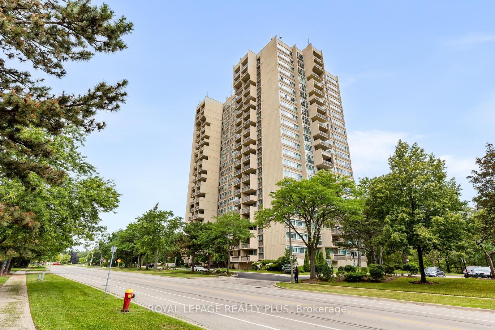 Front of Unit 1206, 1359 White Oaks Boulevard