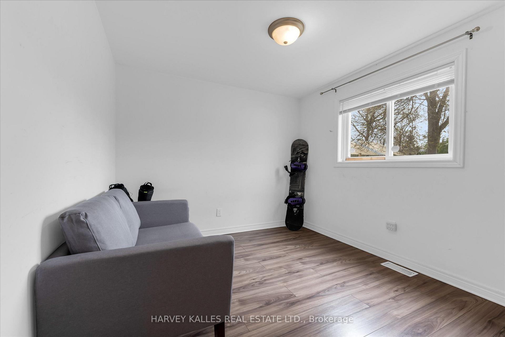 Photo 15 of 105 Ormond Street N, Thorold, Thorold Downtown — HOMEH