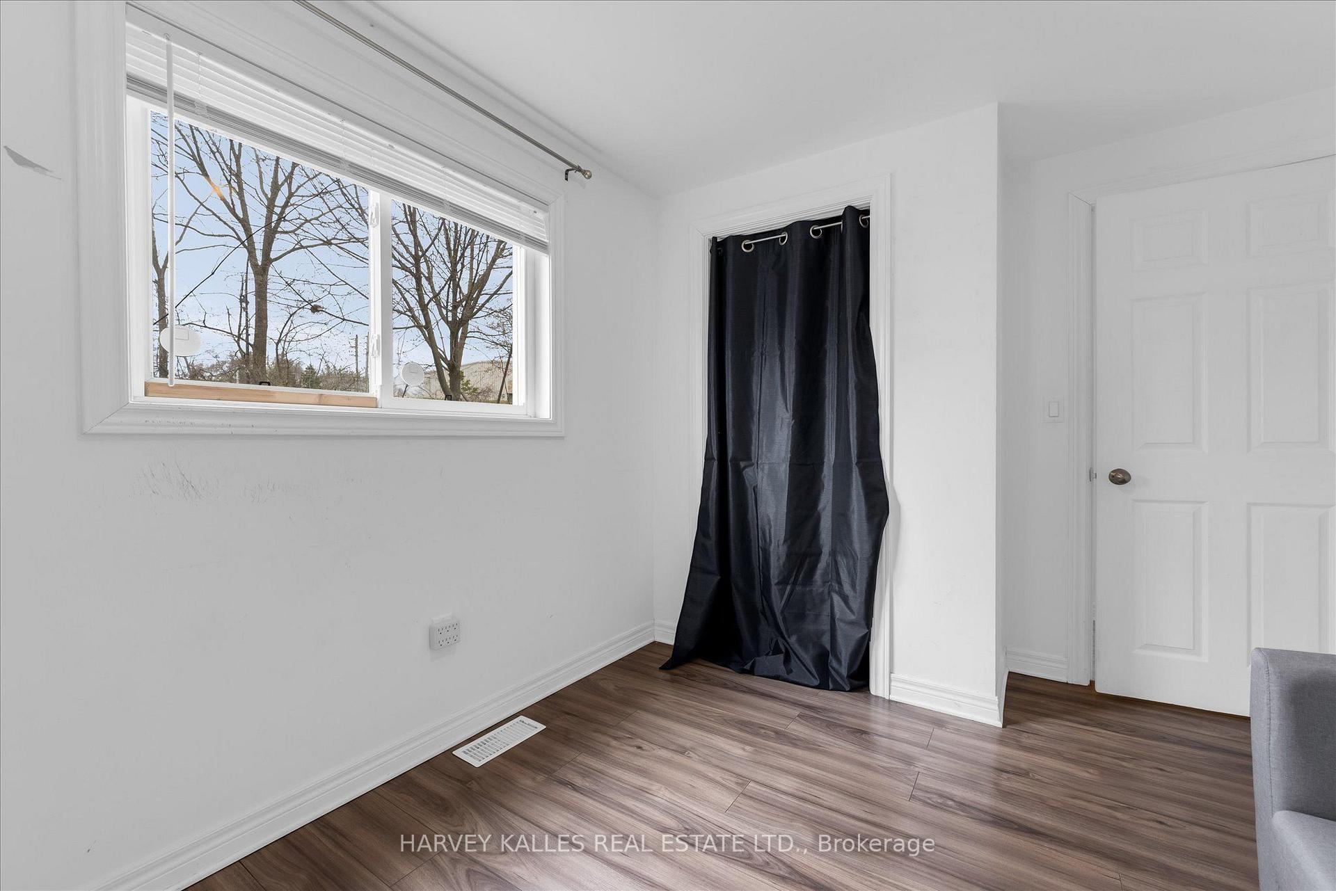 Photo 16 of 105 Ormond Street N, Thorold, Thorold Downtown — HOMEH