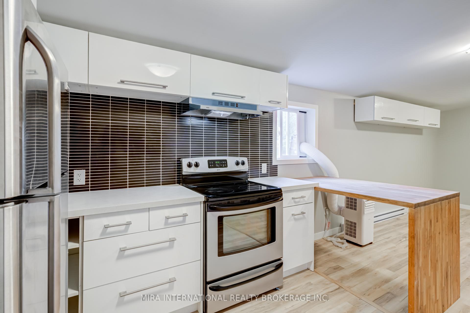 Photo 5 of Unit C, 105 Oak Avenue, Hamilton, Landsdale — HOMEH