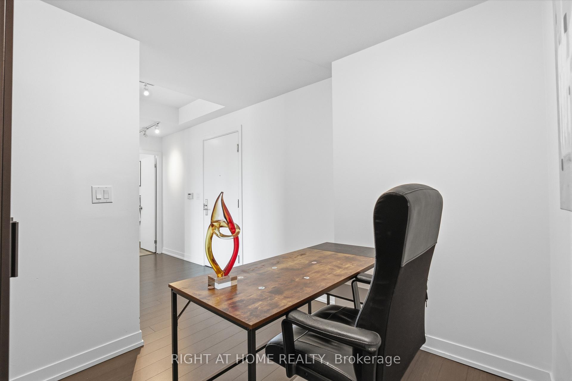 Photo 23 of Unit 411, 5101 Dundas Street W, Etobicoke, Islington-City Centre West — HOMEH