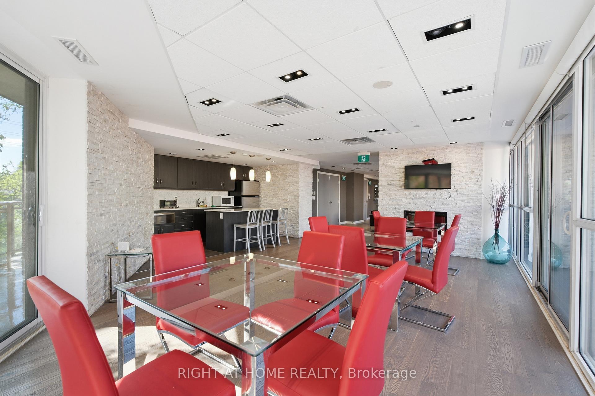 Photo 31 of Unit 411, 5101 Dundas Street W, Etobicoke, Islington-City Centre West — HOMEH