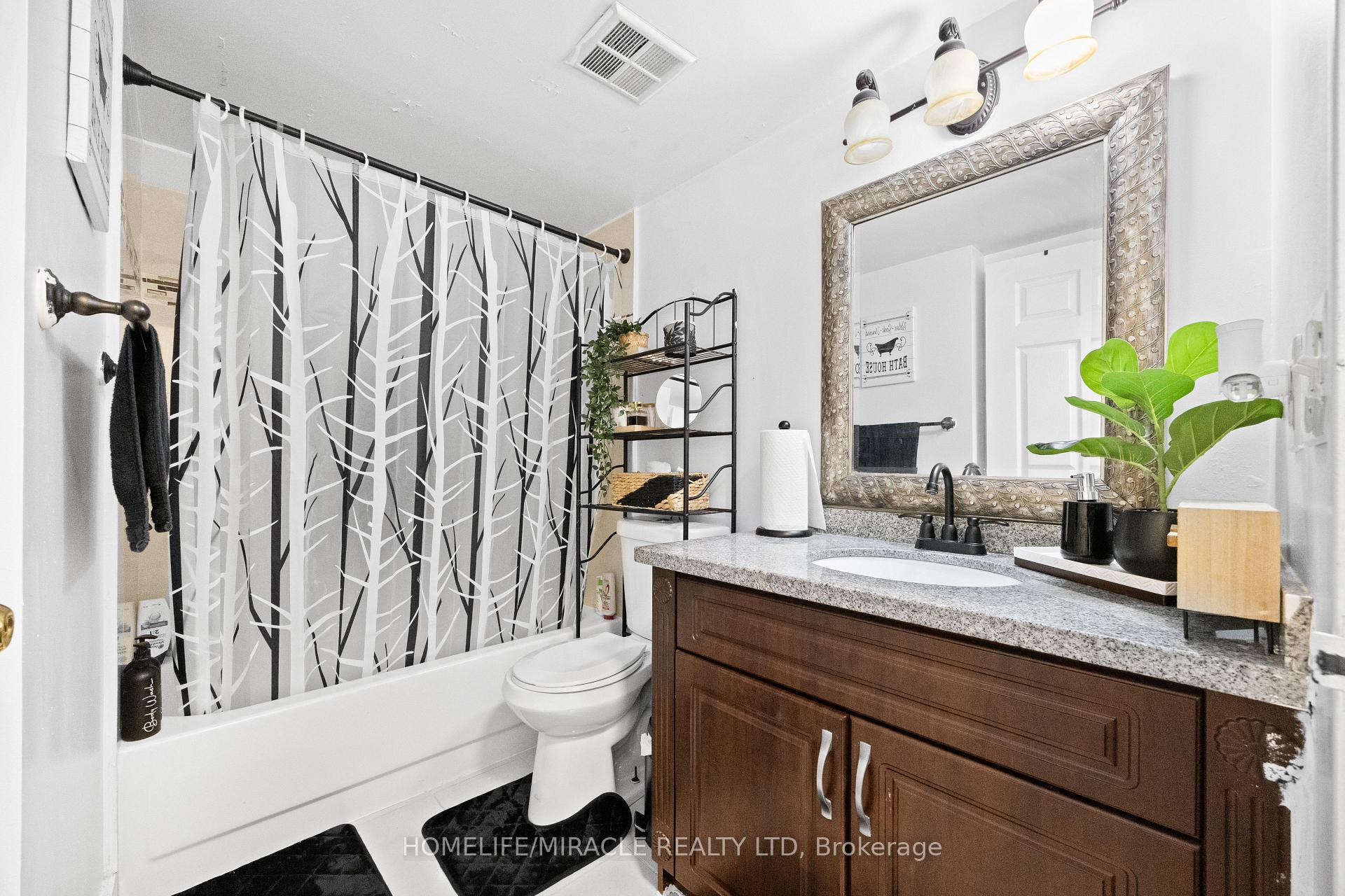 Photo 28 of Unit 406, 325 Webb Drive, Mississauga, City Centre — HOMEH