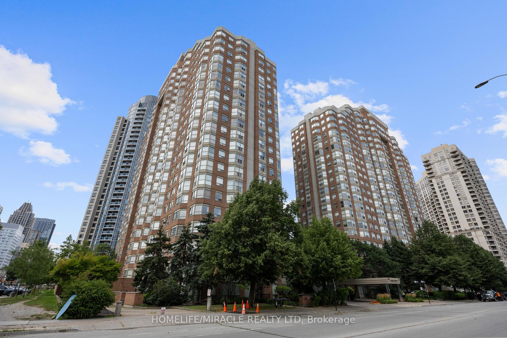 Photo 36 of Unit 406, 325 Webb Drive, Mississauga, City Centre — HOMEH