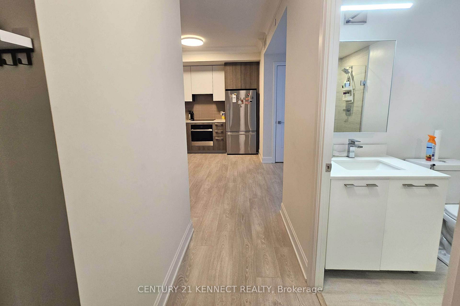 Photo 11 of Unit 509, 18 Water Walk Drive, Markham, Unionville — HOMEH