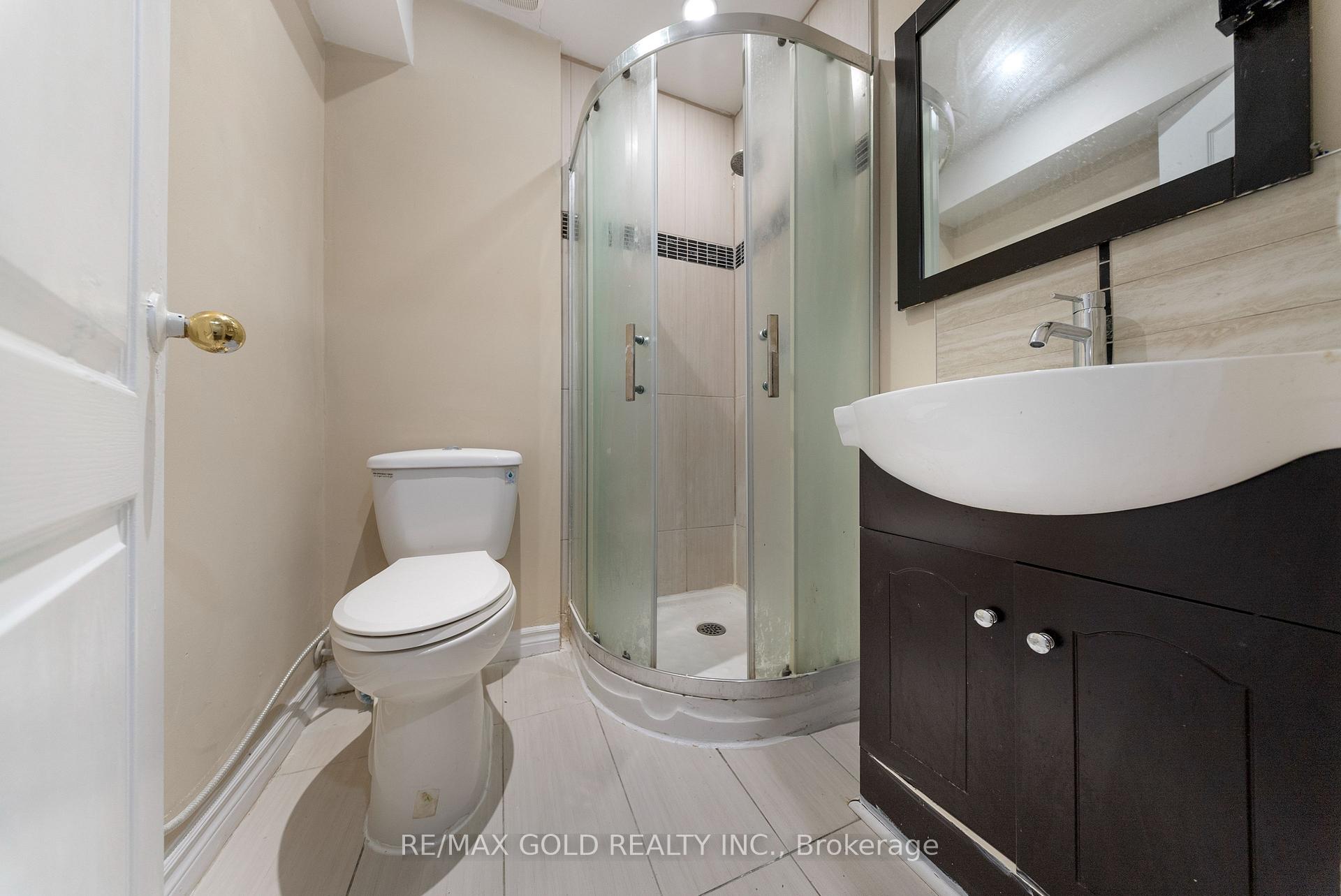Photo 29 of 54 Sugarberry Drive, Brampton, Credit Valley — HOMEH