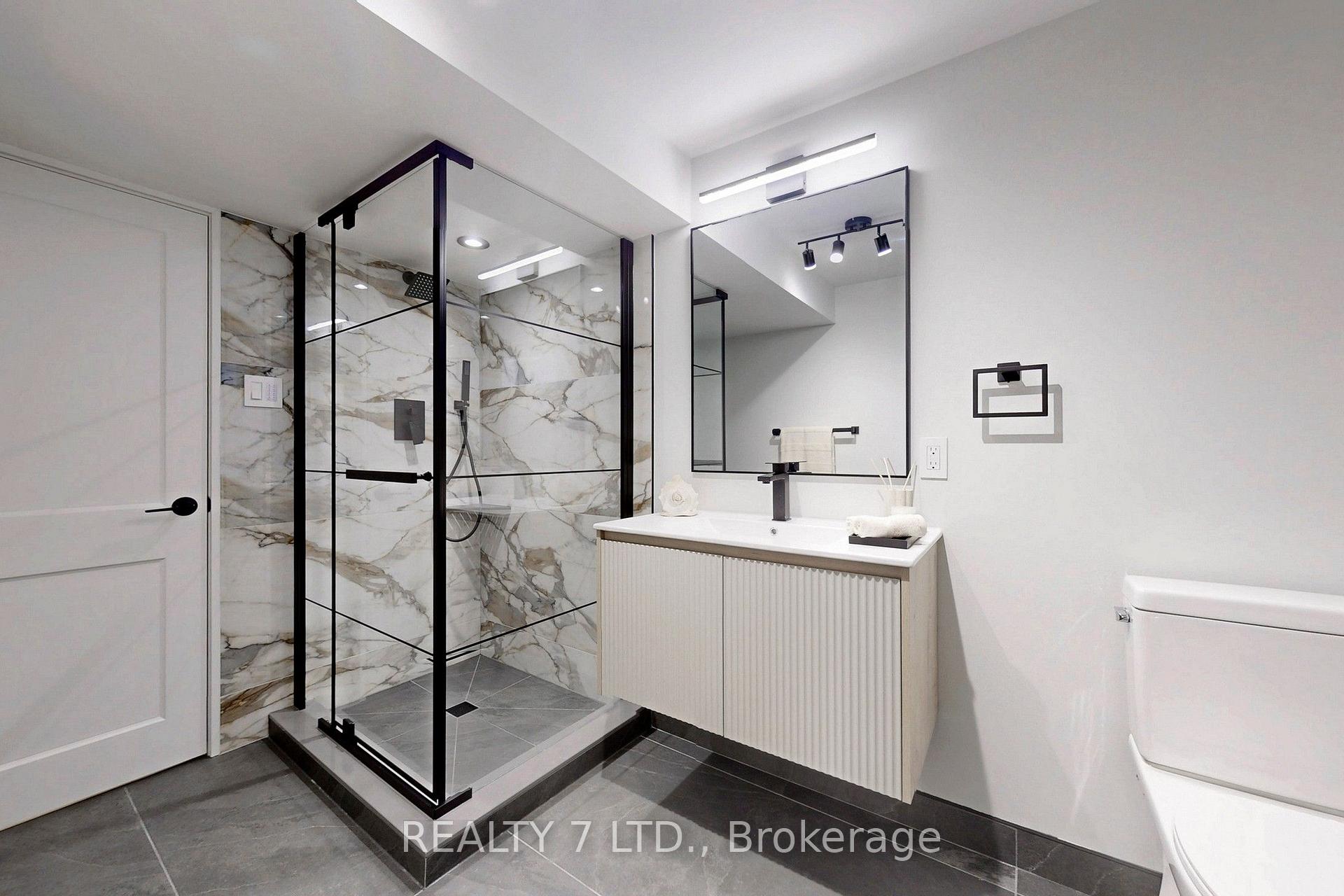 Photo 35 of 776 Garth Street, Hamilton, Westcliffe — HOMEH