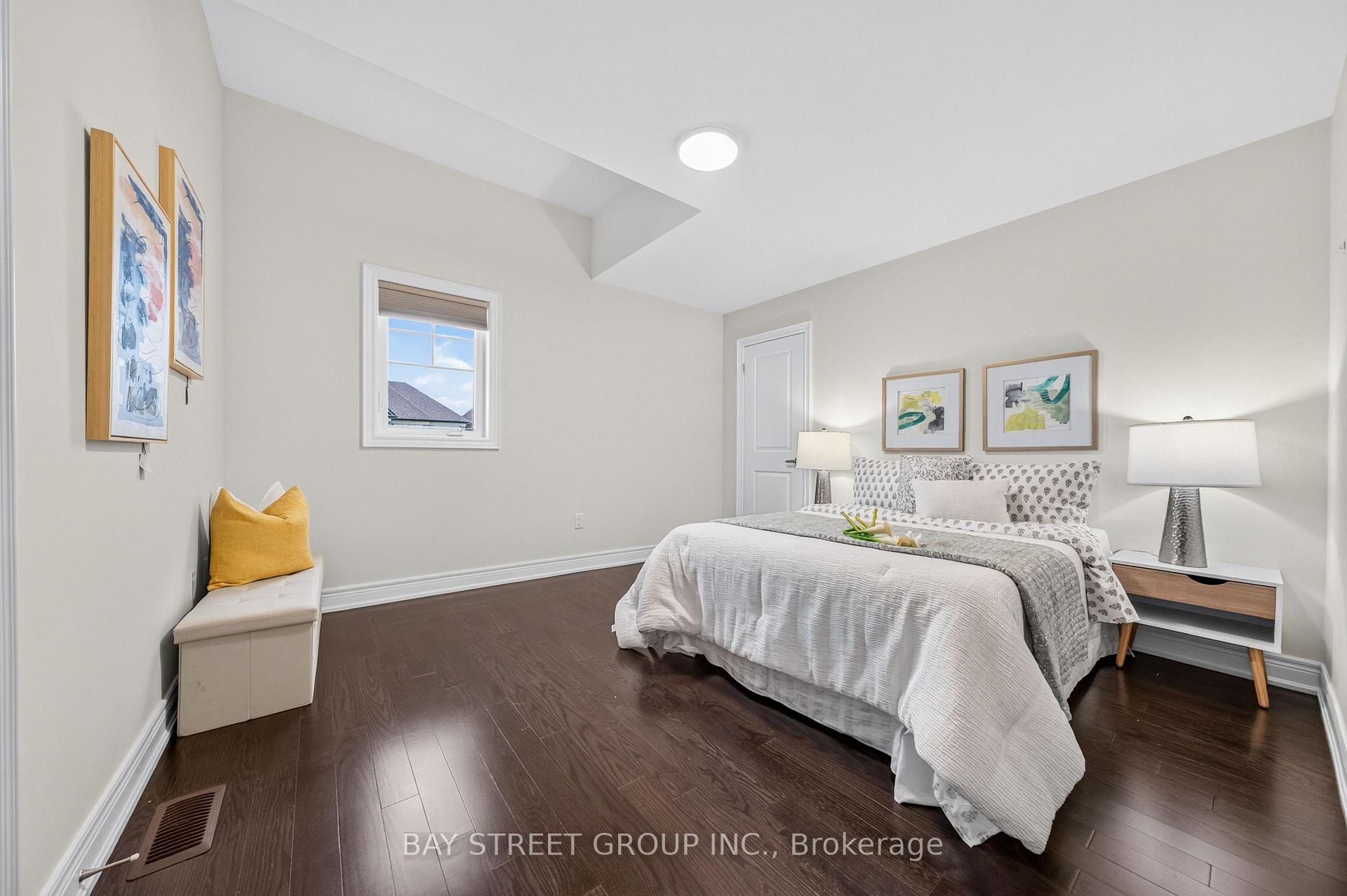 Photo 35 of 31 Woodgate Pines Drive, Vaughan, Kleinburg — HOMEH