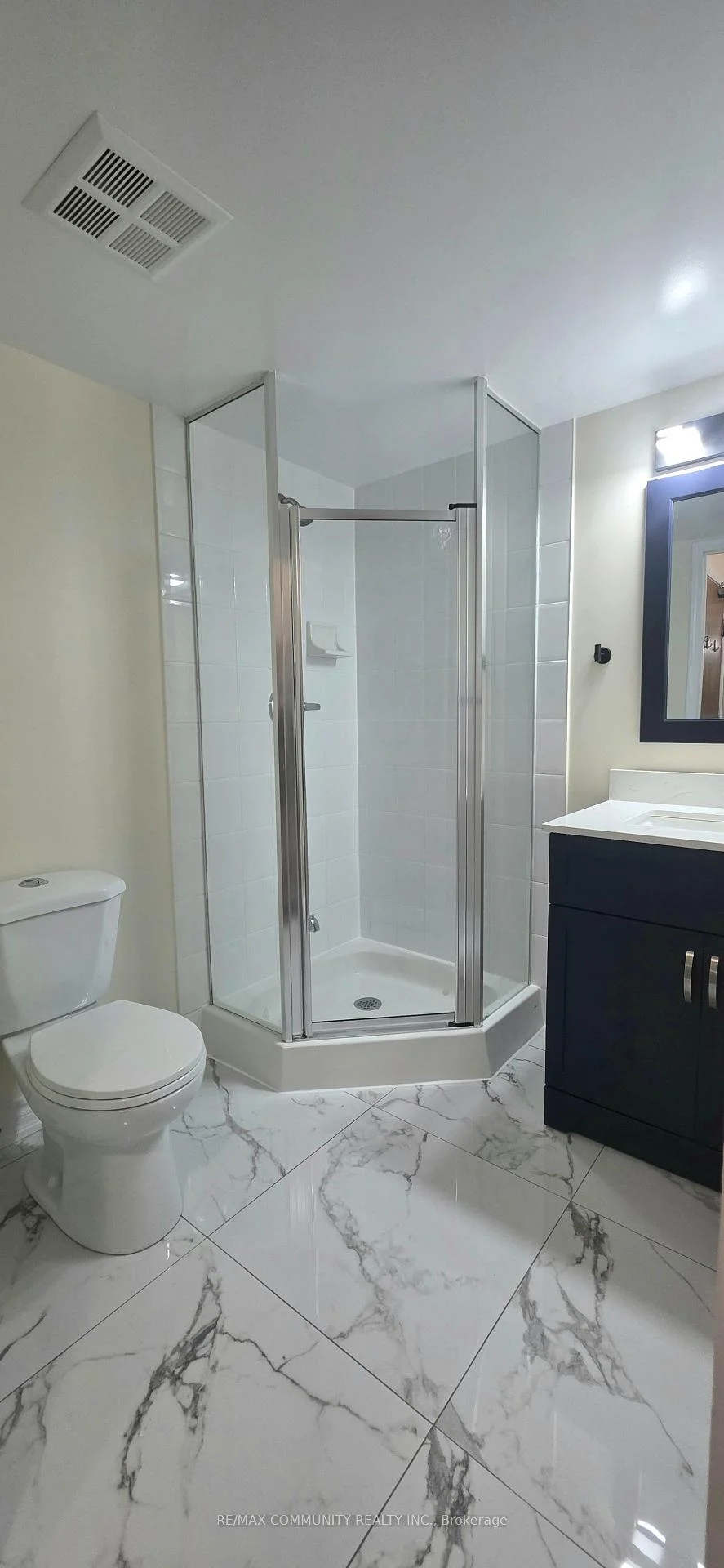 Photo 23 of Unit 304, 1 Elm Drive W, Mississauga, City Centre — HOMEH
