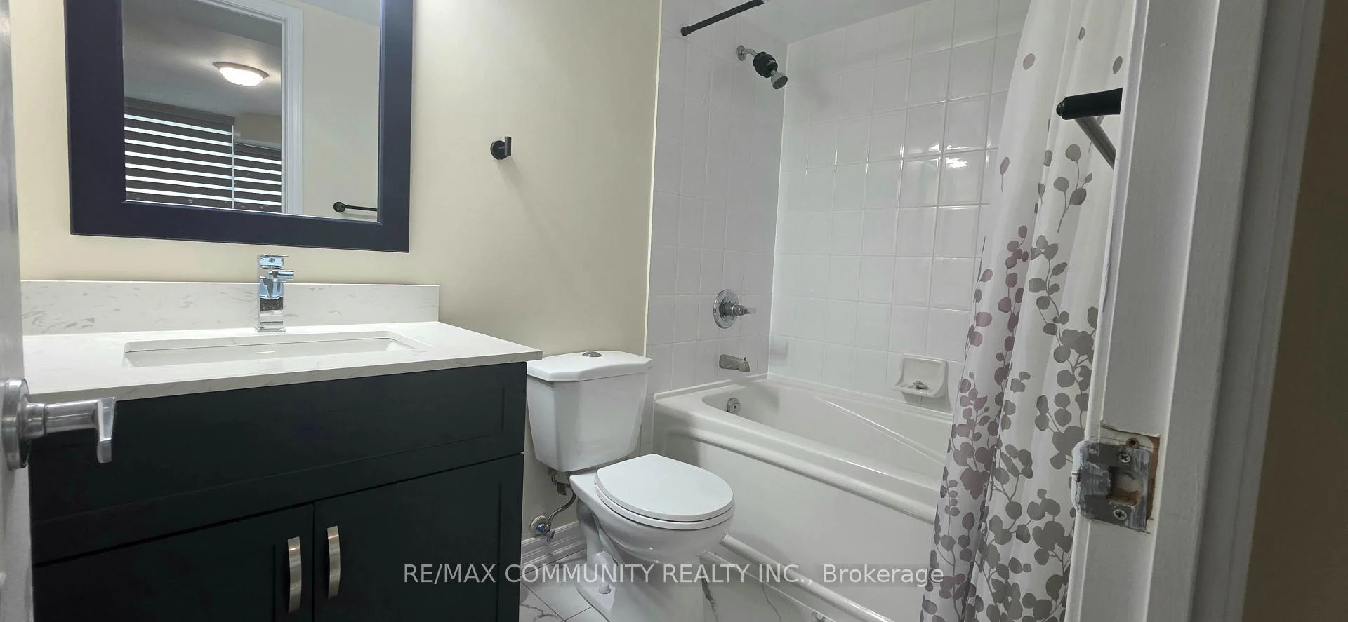 Photo 24 of Unit 304, 1 Elm Drive W, Mississauga, City Centre — HOMEH
