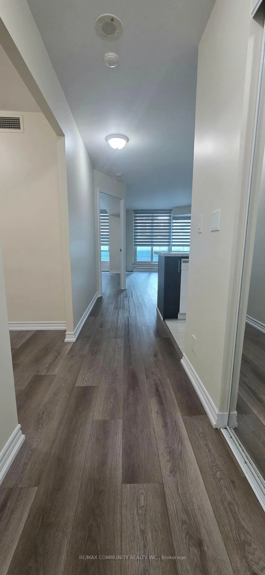 Photo 25 of Unit 304, 1 Elm Drive W, Mississauga, City Centre — HOMEH