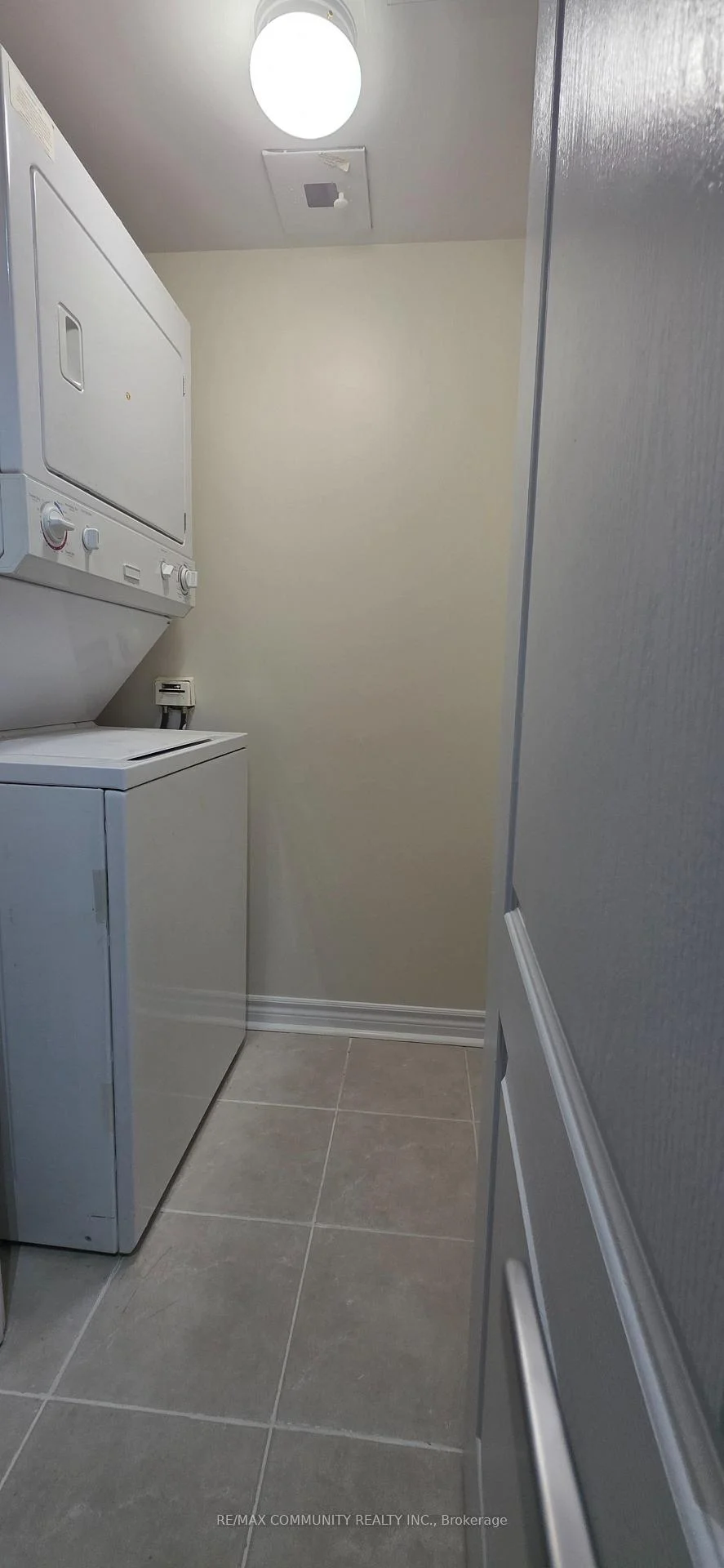 Photo 28 of Unit 304, 1 Elm Drive W, Mississauga, City Centre — HOMEH