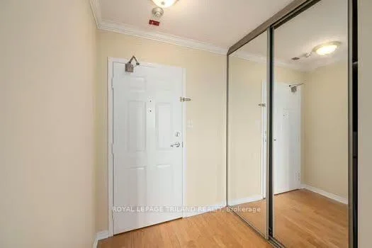 Photo 8 of Unit 505, 333 Commissioners Road W, London, South D — HOMEH