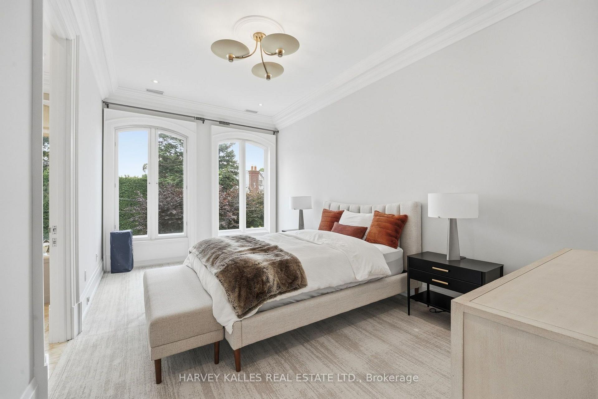 Photo 33 of 139 Dunvegan Road, Toronto, Forest Hill South — HOMEH