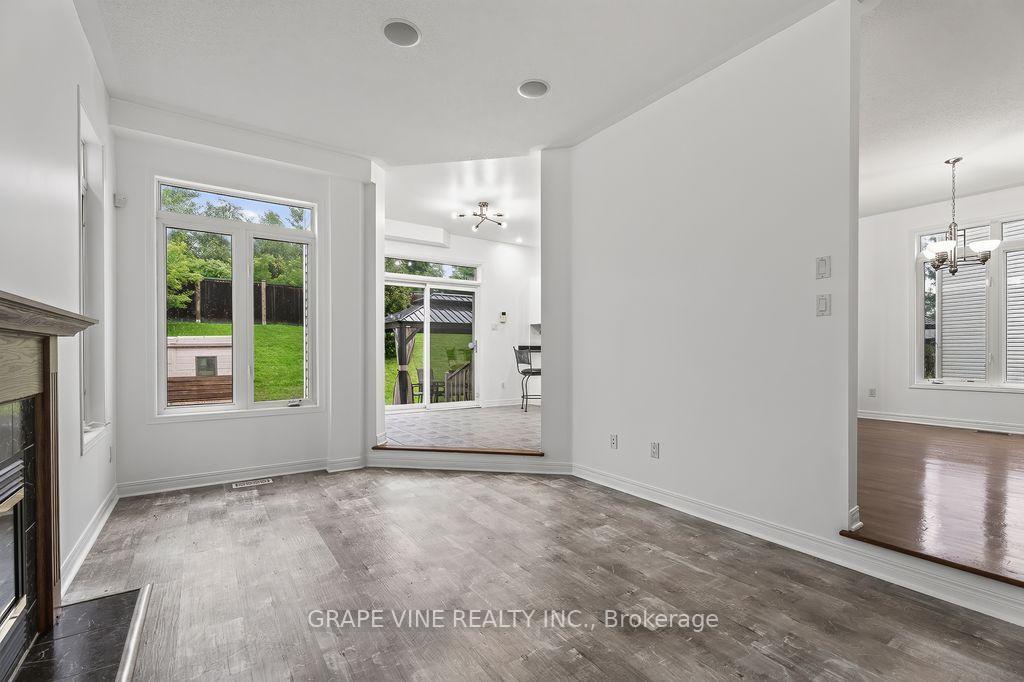 Photo 17 of 105 Rowallen Place, Ottawa, Hunt Club Park/Greenboro — HOMEH