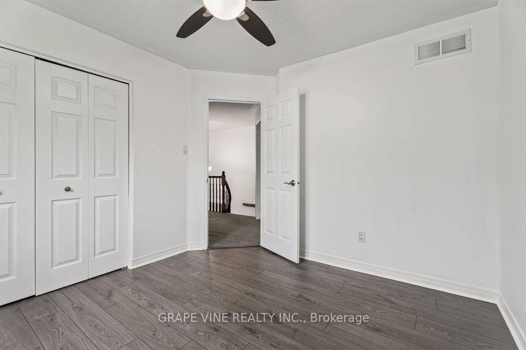 Photo 23 of 105 Rowallen Place, Ottawa, Hunt Club Park/Greenboro — HOMEH