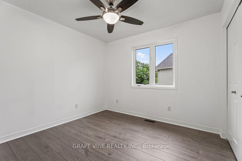 Photo 24 of 105 Rowallen Place, Ottawa, Hunt Club Park/Greenboro — HOMEH