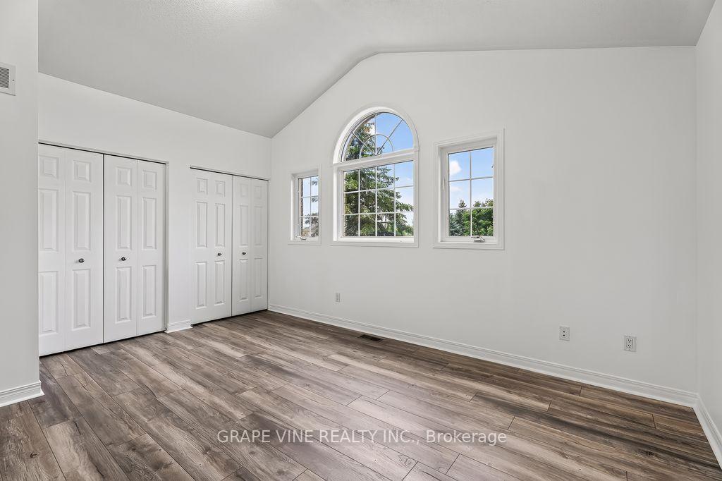 Photo 25 of 105 Rowallen Place, Ottawa, Hunt Club Park/Greenboro — HOMEH