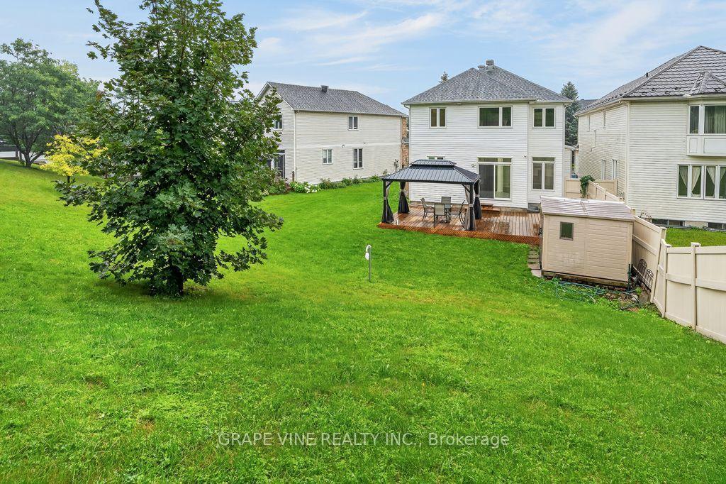 Photo 35 of 105 Rowallen Place, Ottawa, Hunt Club Park/Greenboro — HOMEH
