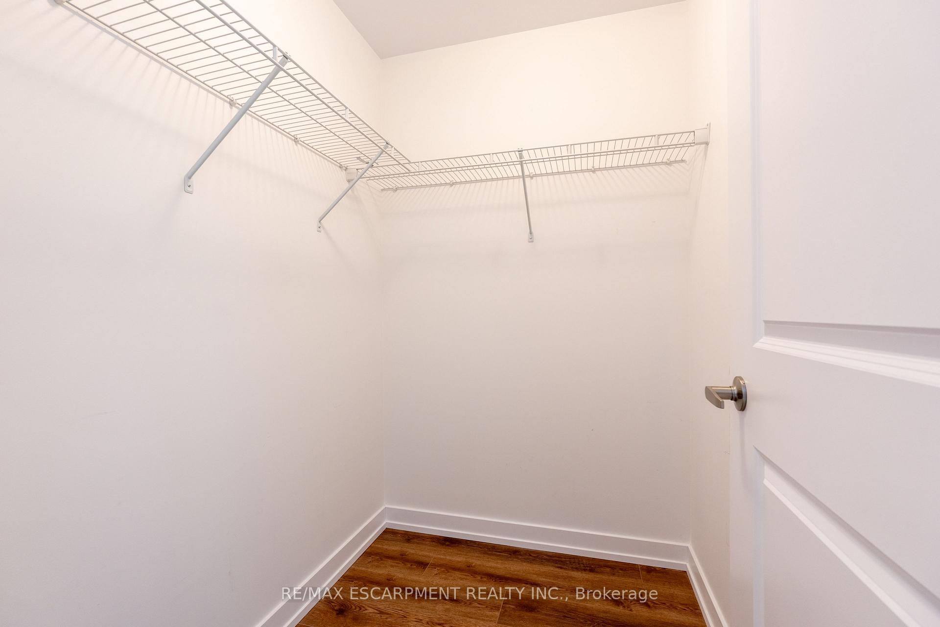 Photo 18 of Unit 801, 450 Dundas Street E, Hamilton, Waterdown — HOMEH