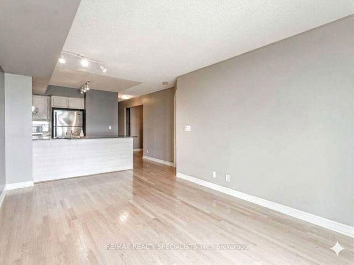 Photo 7 of Unit 1801, 1 Elm Drive, Mississauga, City Centre — HOMEH