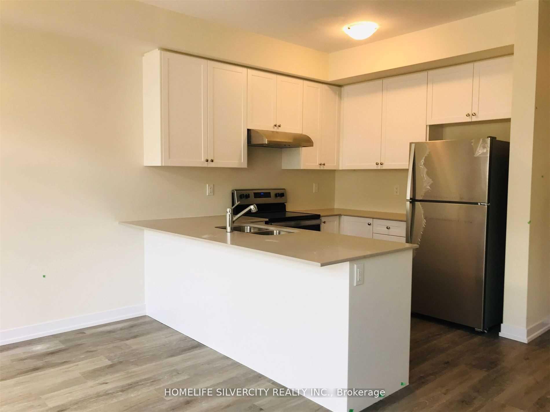 Photo 3 of Unit 34, 7789 Kalar Road, Niagara Falls, Brown — HOMEH