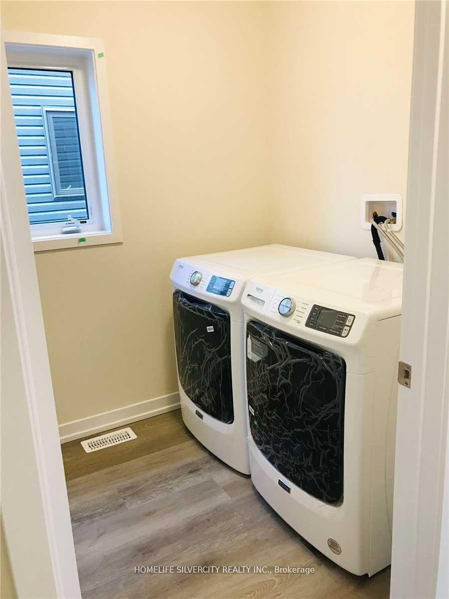 Photo 14 of Unit 34, 7789 Kalar Road, Niagara Falls, Brown — HOMEH